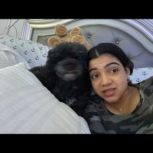 Meet your Posher, Isabel